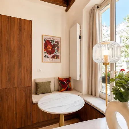 Chic & Cosy In Center